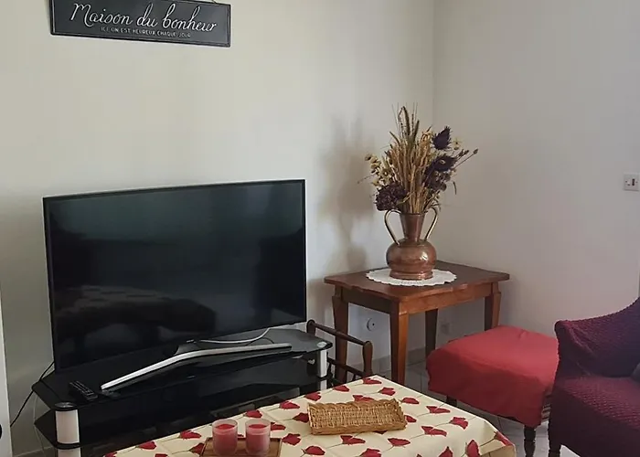 La Route De L'emerillon Lejlighed